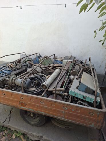 купить бу теннисный стол в бишкеке: Продаётся различный набор старых инструментов