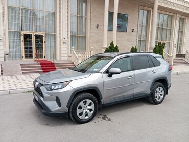 рай 4: Toyota RAV4: 2021 г., 2.5 л, Автомат, Бензин, Кроссовер
