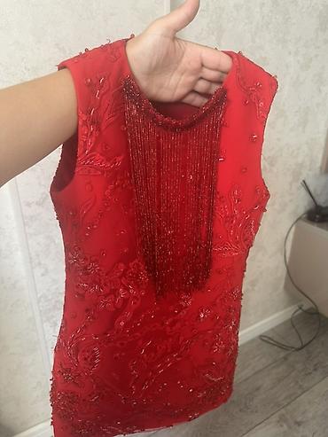 yeni model donlar: Qırmızı rəngdə qız uşağı üçün zərif don - Model: qolsuz, düz kəsim - — 1