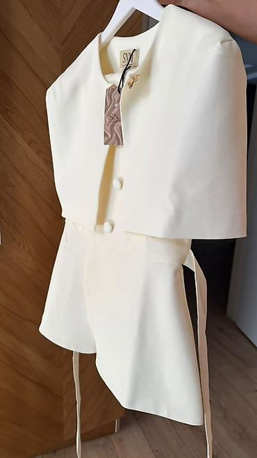 lining бу: Юбка менен костюм, Юбканын модели: Түз, Миди, Пиджак, L — 1
