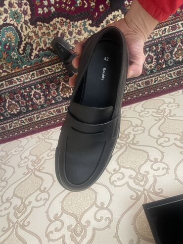 ayaqqabi satışı instagram: Bershka Tırtıklı Tabanlı Makosen Salam orjinal Bershka 42 deri