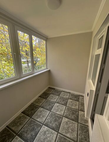 Продажа квартир: 1 комната, 32 м², 104 серия, 1 этаж, Евроремонт — 7