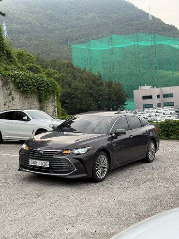 аато в рассрочку: Toyota Avalon: 2019 г., 2.5 л, Автомат, Гибрид, Седан