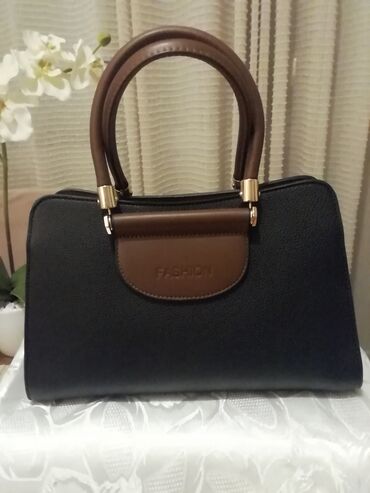 torbice preko ramena: Elegant purse, Material: Faux leather