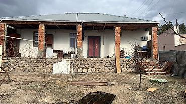 Həyət evi alıram: 103 kv. m, 2 otaqlı — 34