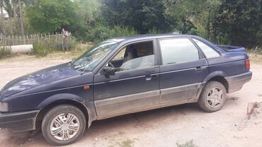 купить авто аварийном состоянии: Volkswagen Passat: 1990 г., 1.8 л, Механика, Бензин, Седан