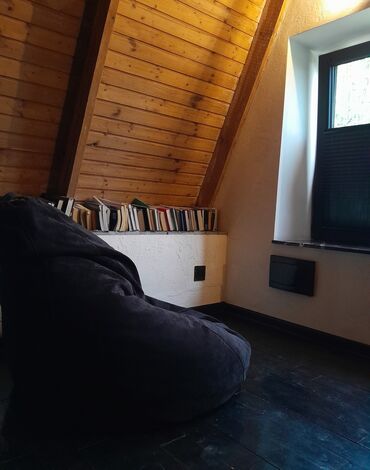 Günlük kirayə evlər: 50 kv. m, 1 otaqlı — 12