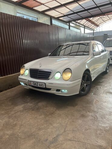 Mercedes-Benz: Mercedes-Benz : 2000 г., 2 л, Автомат, Газ, Седан