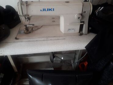 сдаем швейный цех: Тигүүчү машина Juki, Жарым автоматтык