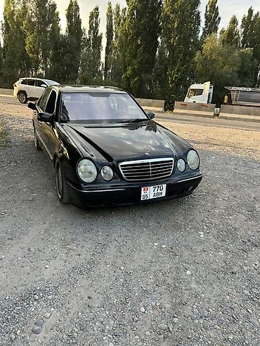 gac aion y: Mercedes-Benz E-Class: 2001 г., 4.3 л, Бензин, Седан — 10