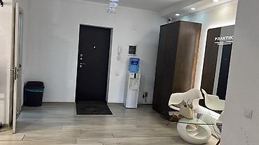 Коммерческая недвижимость: Сдаю Офис целиком: 96 м², В жилом комплексе, С ремонтом, Первая линия, С отдельным входом, С отдельным санузлом — 5