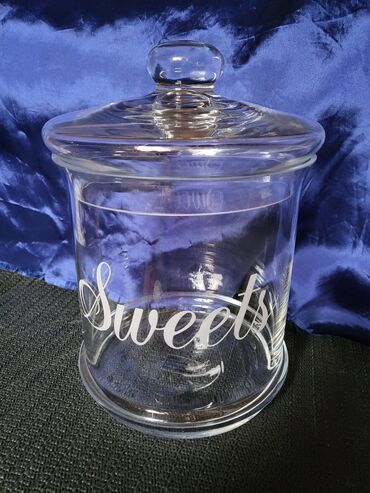 Ostalo posuđe: Bombonijera nova veca,staklena Nemacka. Nova,sve na njoj odsjaj od — 8