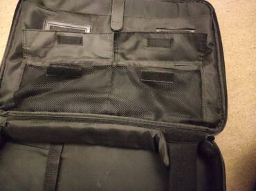 Futrole i torbe za laptopove: Prodajem prakticnu platnenu torbu za laptop velicine 15” proizvodjaca — 7