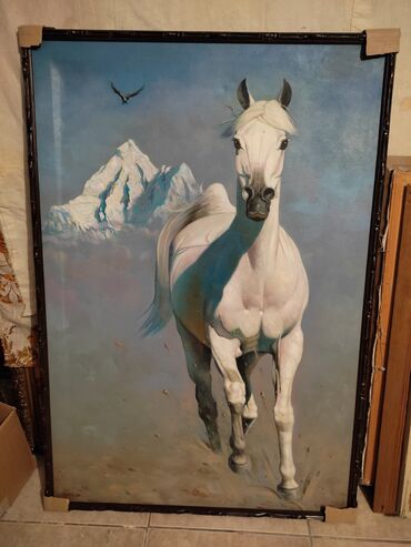 Продаю Картину размер 1.5м*1м Белая Лошадь состояние отличное торг