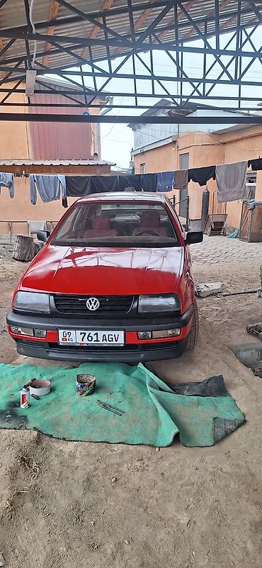 e53 amg: Volkswagen Vento: 1993 г., 1.8 л, Механика, Бензин, Седан — 1