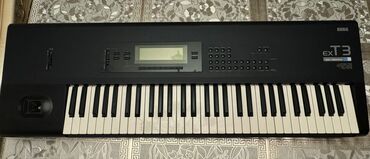 korg pa4x61: Sintezator 
T3 korg
evdə ara sıra istifadə olunub