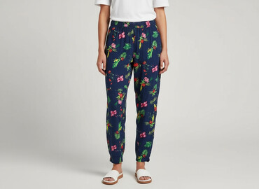 Other trousers: Women`s trousers, size L