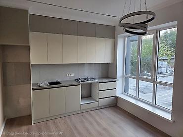 Үйлөрдү сатуу: 6 бөлмө жана андан көп, 240 м², 3 соток, Бишкек, Көк-Жар ж/м Менчик ээси — 2