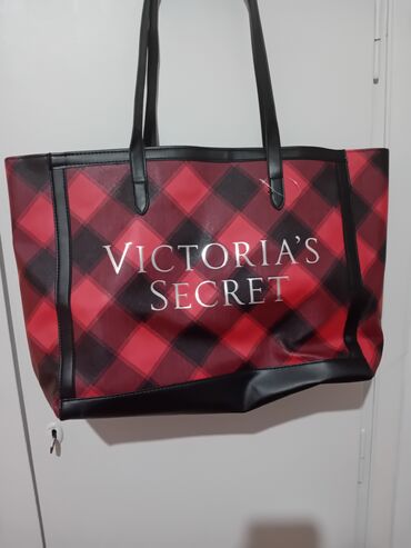Άλλα: Τσάντα 
μάρκα: Viktoria's Secret