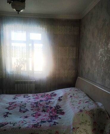 Köhnə tikili: Bakı, Bülbülə qəs., 3 otaqlı, Köhnə tikili, 100 kv. m — 6