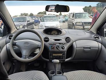 eafc 25: Toyota Echo: 2000 г., 1.5 л, Автомат, Седан — 1