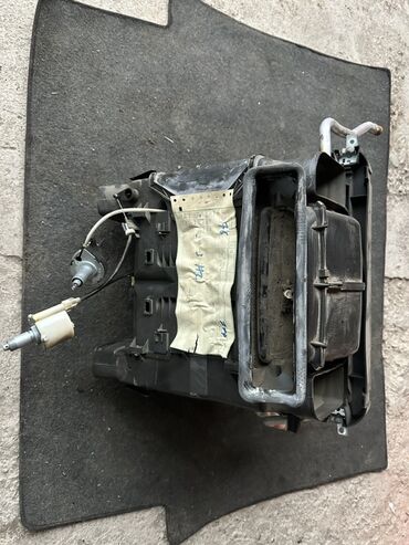 Силовые элементы кузова: Mercedes-Benz — 20