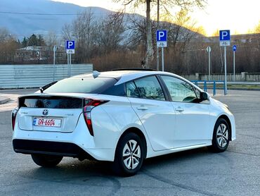 шеллак коди: Toyota Prius: 2018 г., 1.8 л, Автомат, Гибрид, Седан