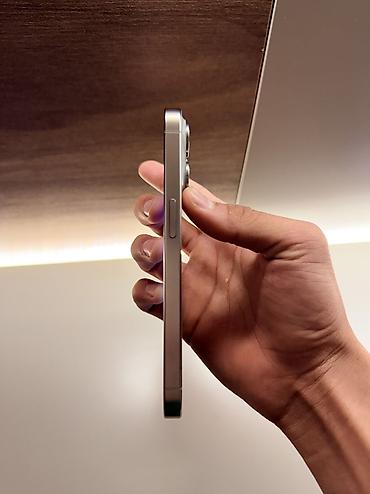 макбук про 2020: IPhone 15 Pro, Б/у, 256 ГБ, Natural Titanium, Чехол, Коробка, 83 % — 5
