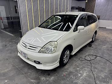 Honda: Honda Stream: 2003 г., Бензин, Минивэн — 3