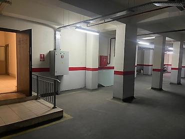 icare qaraj: Ağ şəhər Mərkəzi Bulvar küç. ev4 qaraj60. 14kv.m geniş Qaraş — 2