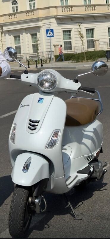 купить мопед в кредит: - Vespa, 150 sm3, 2022 il, 13415 km