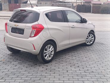 Chevrolet: Chevrolet Spark: 2018 г., 1 л, Вариатор, Бензин, Хэтчбэк — 9