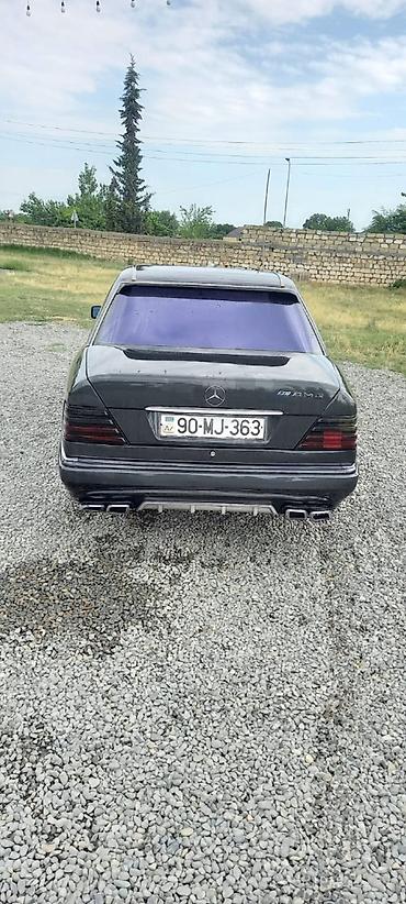turbo.az c220: Mercedes-Benz E 250: 2.5 l | 1994 il Sedan — 8