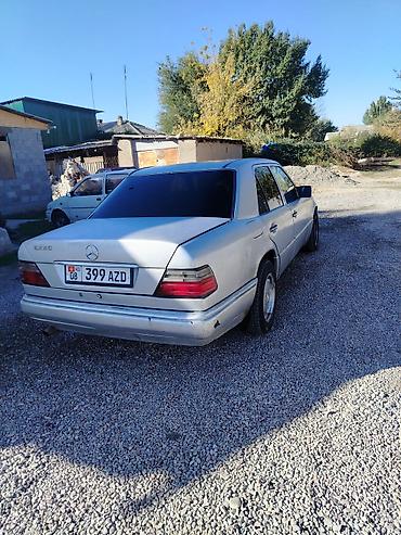 движок 220: Mercedes-Benz E-Class: 1994 г., 2.2 л, Автомат, Бензин, Седан — 4