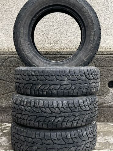 фаркоп на авто: Шины 215 / 70 / R 16, Зима, Комплект, Hankook