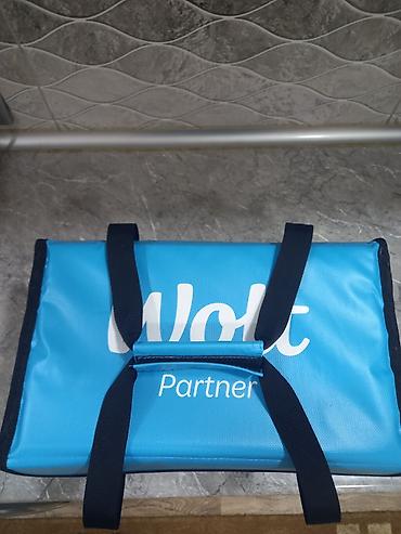 termo sumka: Məhsul: Wolt Partner termal çatdırılma çantası Xüsusiyyətlər: - Ölçü — 2