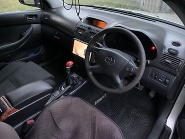 полик 5 д: Toyota Avensis: 2004 г., Механика, Дизель, Седан — 1