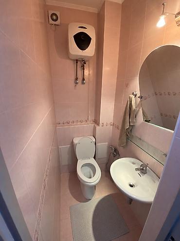 трёх: 3 комнаты, 70 м², Кок-Жар мкр Индивидуалка, 5 этаж, Косметический ремонт — 5