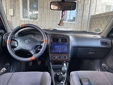 Продажа авто: Toyota Avensis: 2002 г., 1.8 л, Механика, Бензин, Седан — 7