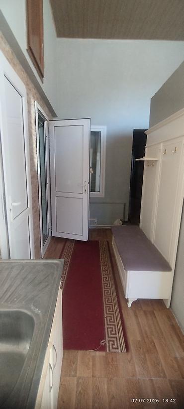 xirdalanda ev: Kaminal daxil kondisaneridə var yolun düz qıragındadır ev — 1