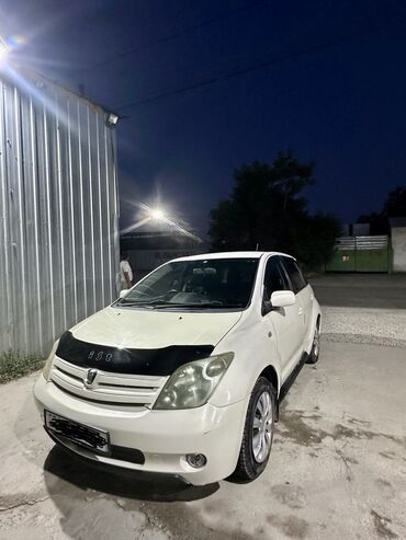 tayota runx: Toyota ist: 2003 г., 1.3 л, Автоматтык, Бензин