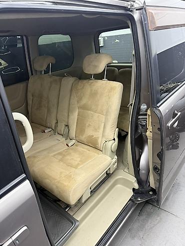 боковой: Nissan Serena: 2005 г., Минивэн — 4
