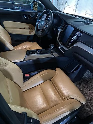 тягач вольво: Volvo XC60: 2020 г., 2 л, Автомат, Бензин, Кроссовер — 4