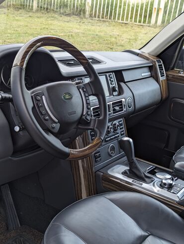 ленд крузер 200 цена 2014: Land Rover Range Rover: 2009 г., 3.6 л, Автомат, Дизель, Внедорожник