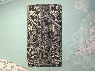 фатзорб в железной упаковке: Fəvvarələr meydanından Accessories -den alınıb pul qabı parça material
