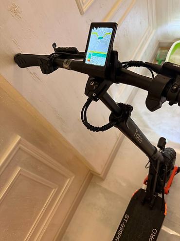 Elektrikli samokatlar: İşlənmiş Elektrik samokat 10", > 1000 Vt, > 45 km/s, Ünvandan götürmə — 2