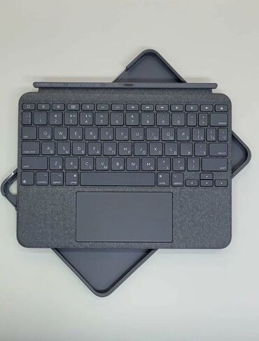 Другие аксессуары: Magic Keyboard Чехол - клавиатура Logitech Combo Touch для iPad Pro