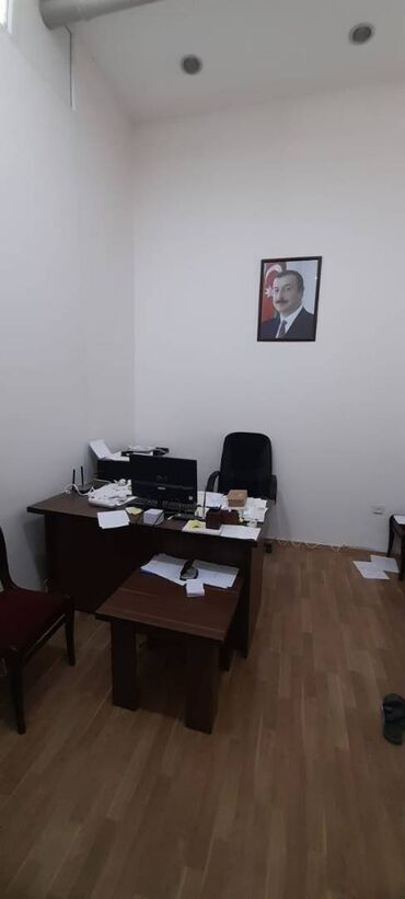 Digər kommersiya daşınmaz əmlakı: Gənçlik metrosuna yaxın 16 mərtəbəli binanın 1 ci mərtəbəsində sahəsi -da lalafo.az — 8 Digər kommersiya daşınmaz əmlakı: Gənçlik metrosuna yaxın 16 mərtəbəli binanın 1 ci mərtəbəsində sahəsi — 8