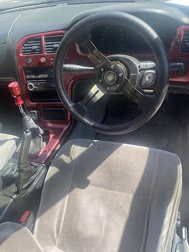 samurai bmw: Nissan Skyline: 1998 г., 2 л, Механика, Бензин, Седан — 5