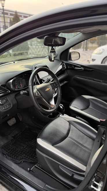 Chevrolet: Chevrolet Spark: 2018 г., 1 л, Робот, Бензин, Хэтчбэк at lalafo.kg — 11 Chevrolet: Chevrolet Spark: 2018 г., 1 л, Робот, Бензин, Хэтчбэк — 11